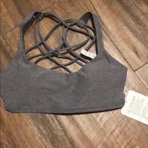 Lululemon free to be wild bra heather/grey size 6